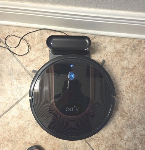 Used new batt eufy robovac - w/new,